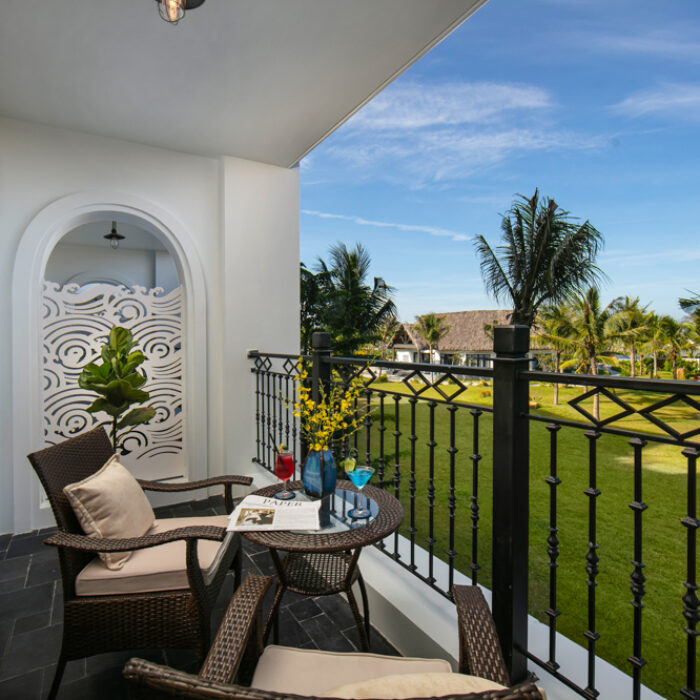 Tropical Deluxe Room