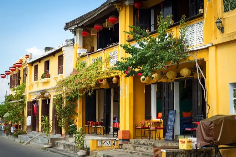 Hoi An has its own characteristics at each time.