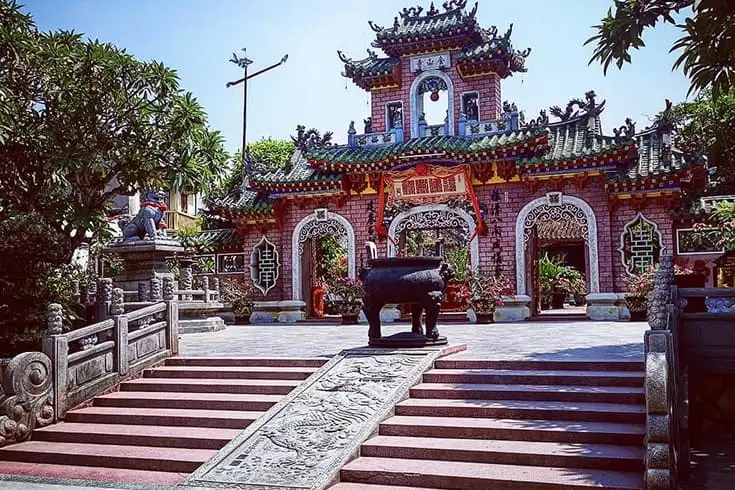 Quan Cong Temple