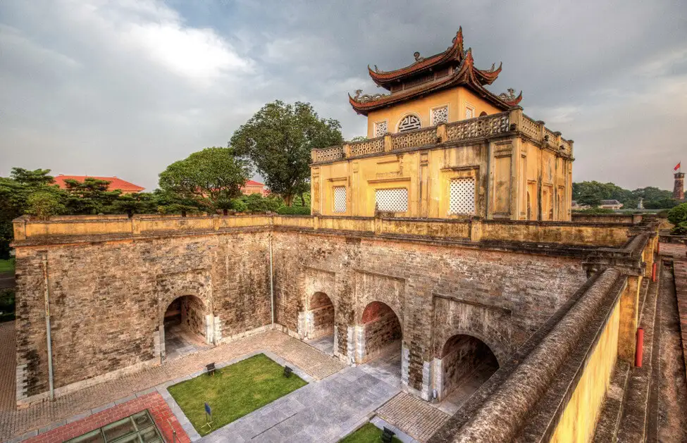 Explore the unique structures of the Imperial Citadel of Thang Long