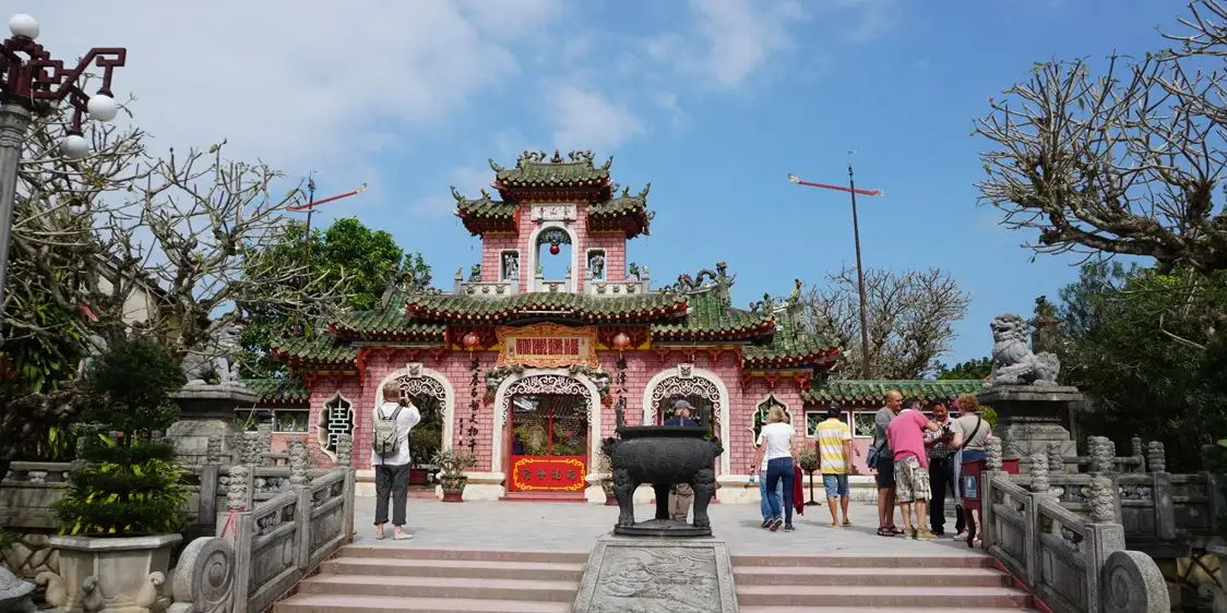 Phuc Kien Assembly Hall - Ancient beauty in the heart of Hoi An