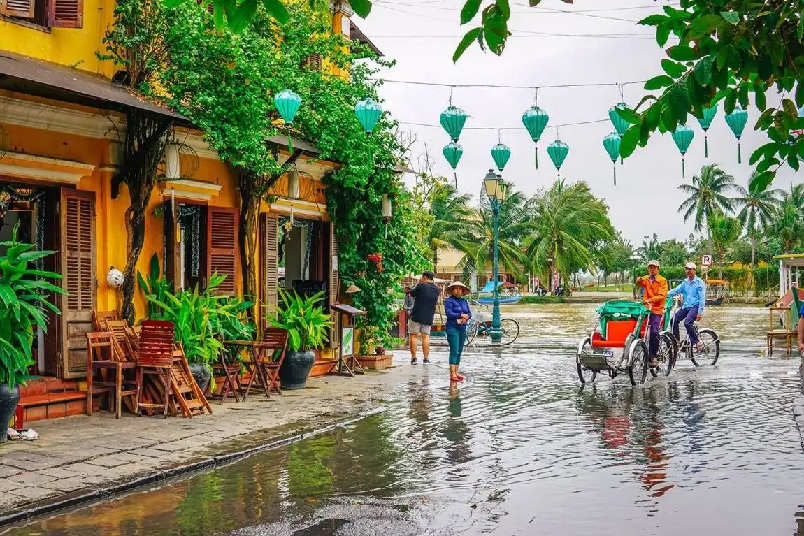 Hoi An weather November is not ideal for tourist exploration activities