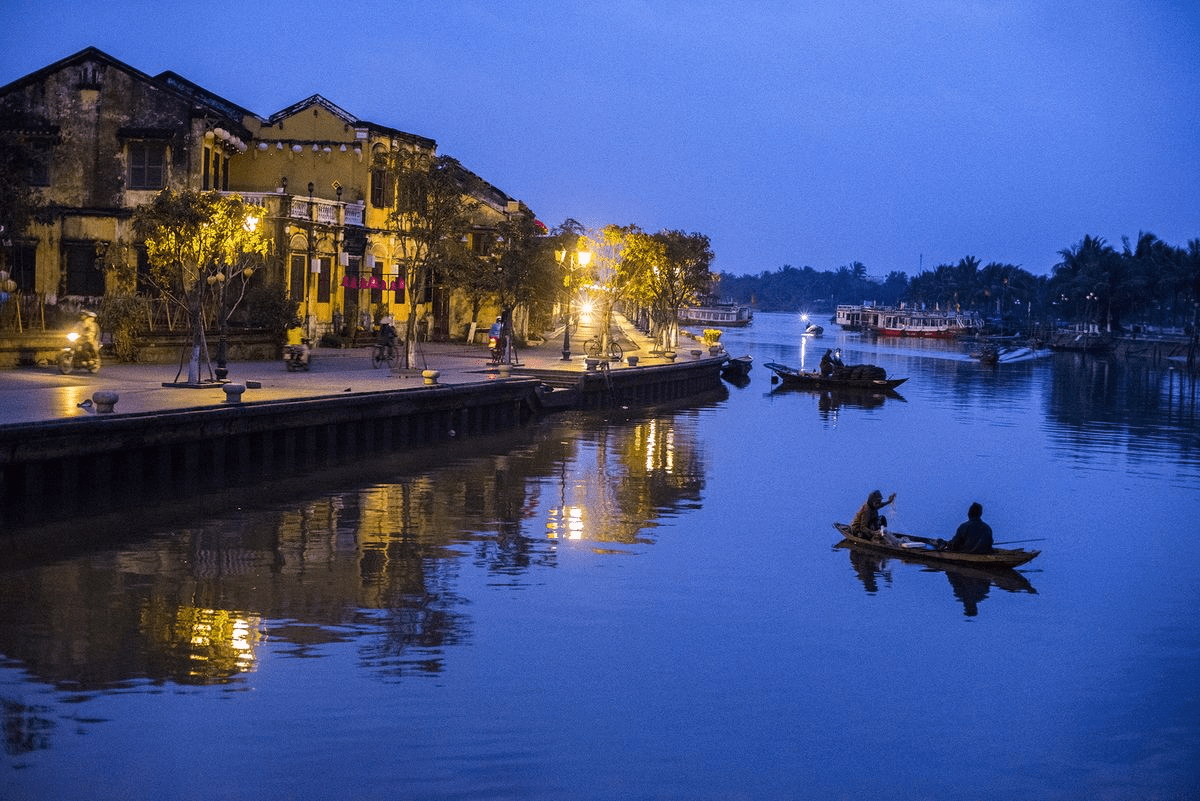 Scenery of Hoai River (Source: Mia.vn)