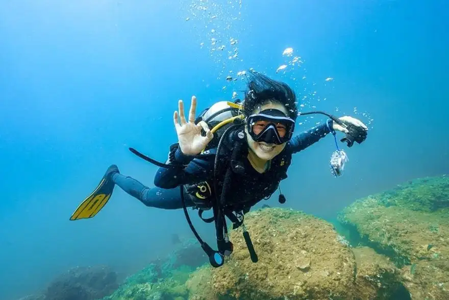 What makes Hoi An diving different from other types of diving? (Source: Cu Lao Cham Tour)