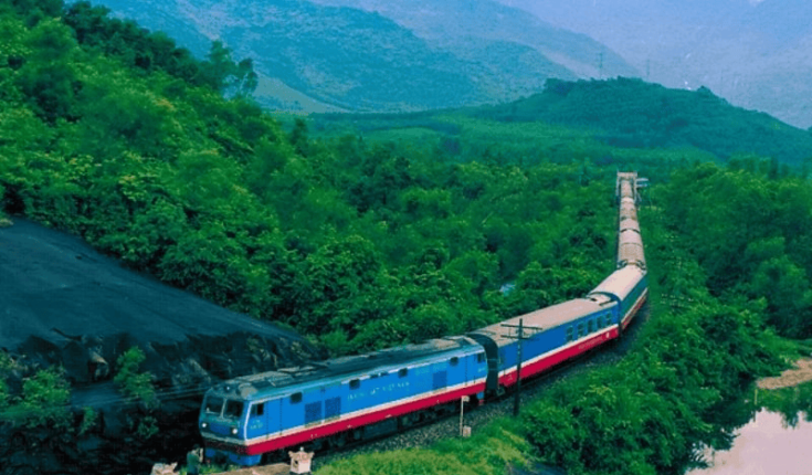 Complete guide to taking the Ninh Binh to Hoi An train
