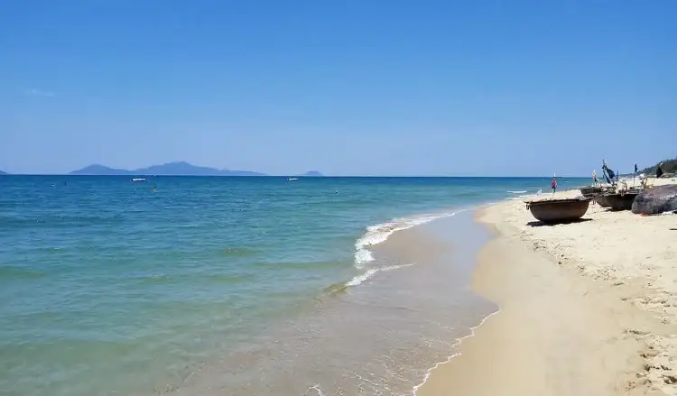 Discover Ha My beach in Hoi An