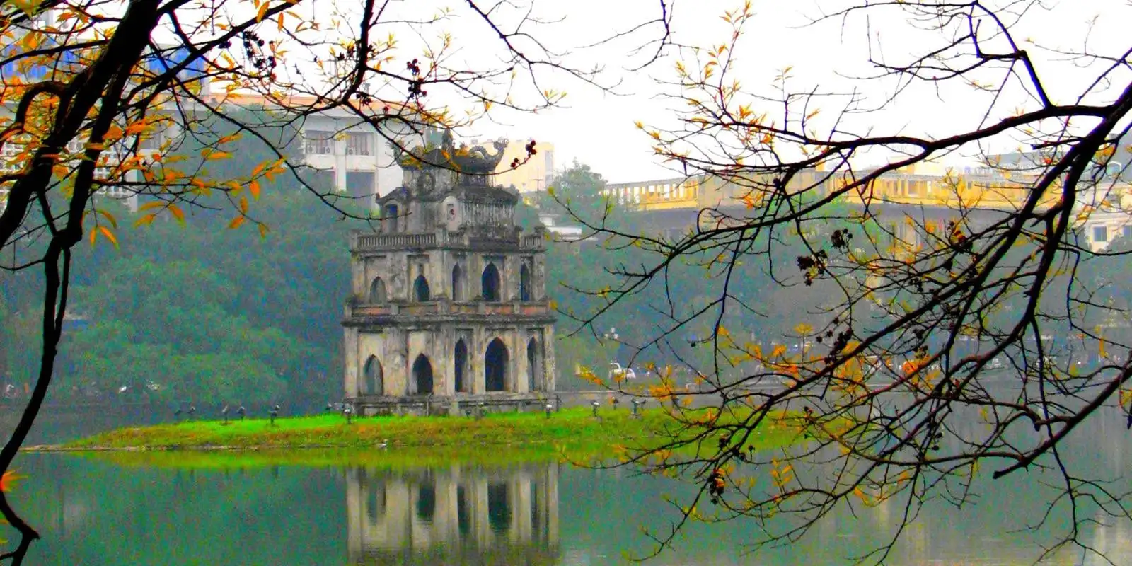 Hoan Kiem lake (source: Vietnam tourism)