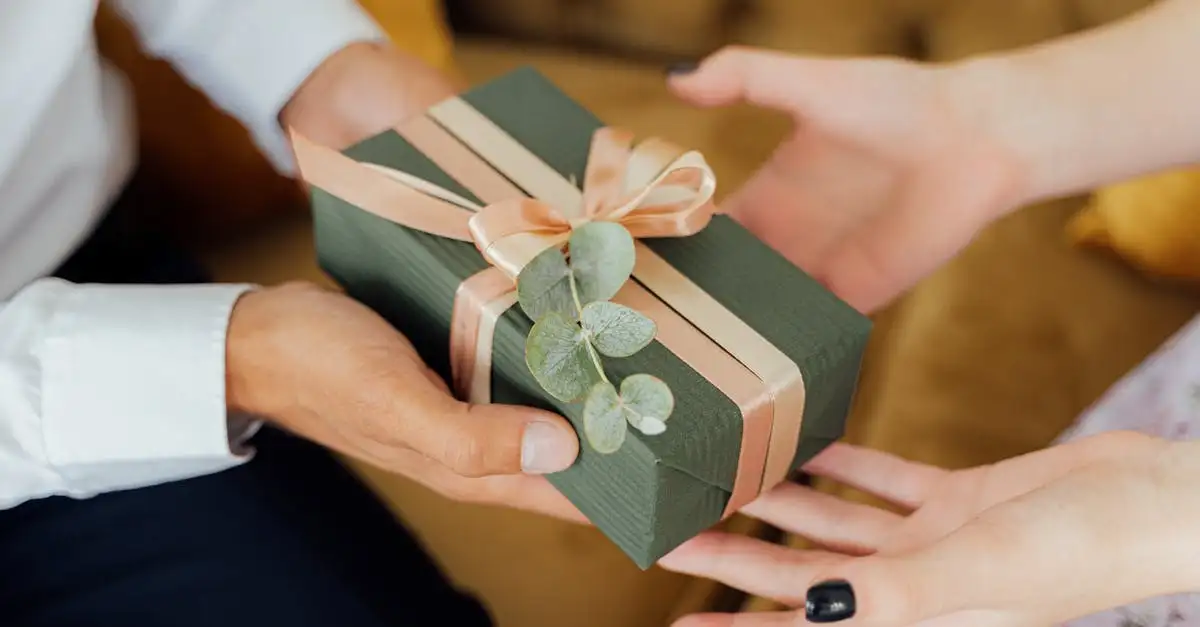 Guests can also choose gifts that help the couple set up their new home (source: winecity)