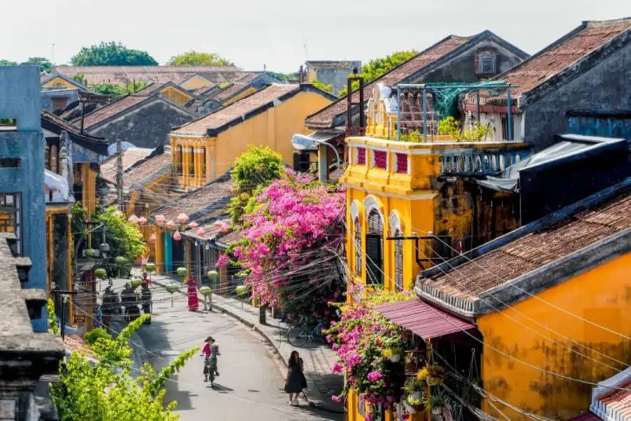 Hoi An or Sapa: Which One Wins Your Heart?