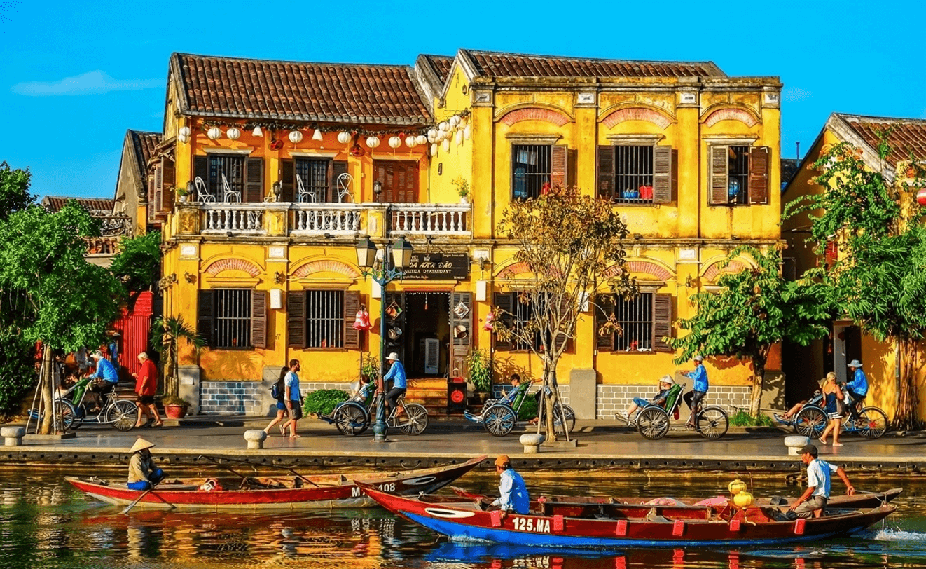 Hoi An is perfect for travelers seeking a romantic and culturally rich atmosphere