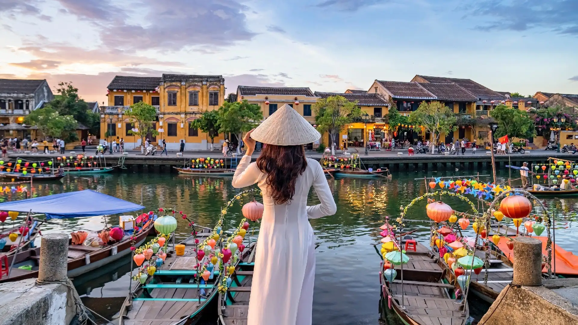 Hoi An or Ho Chi Minh - Which city matches your travel soul?