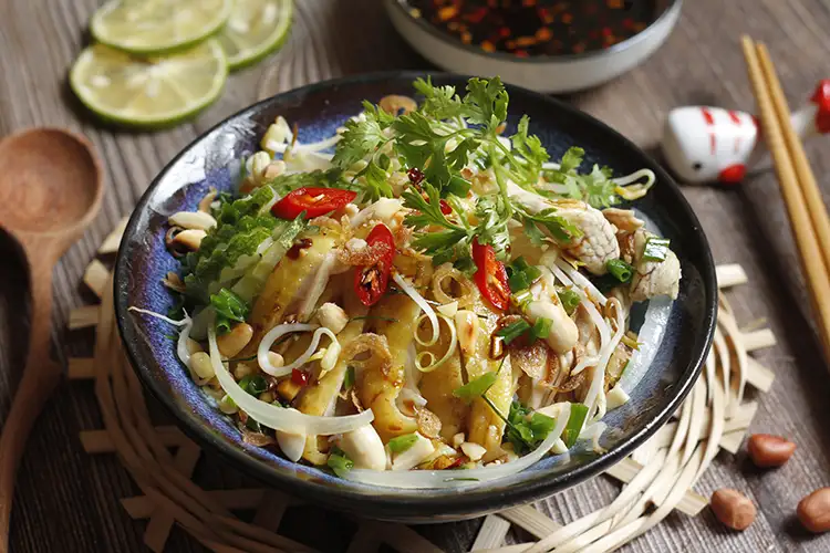 Pho Ga Huong is the best places to eat in Hoi An