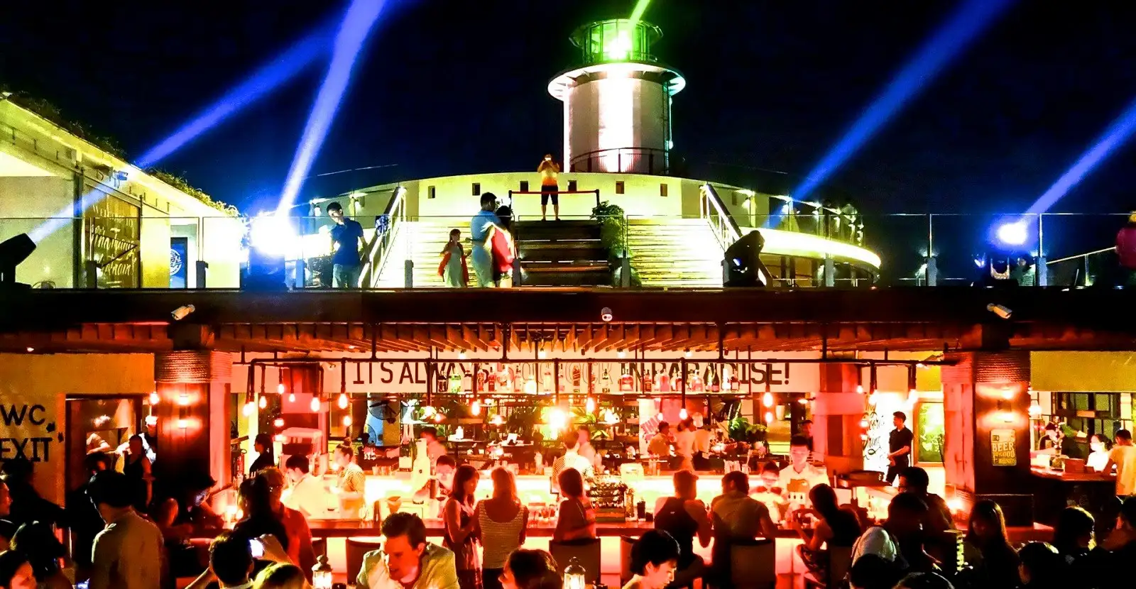 Nha Trang nightlife is more vibrant and lively (Source: VinWonders)
