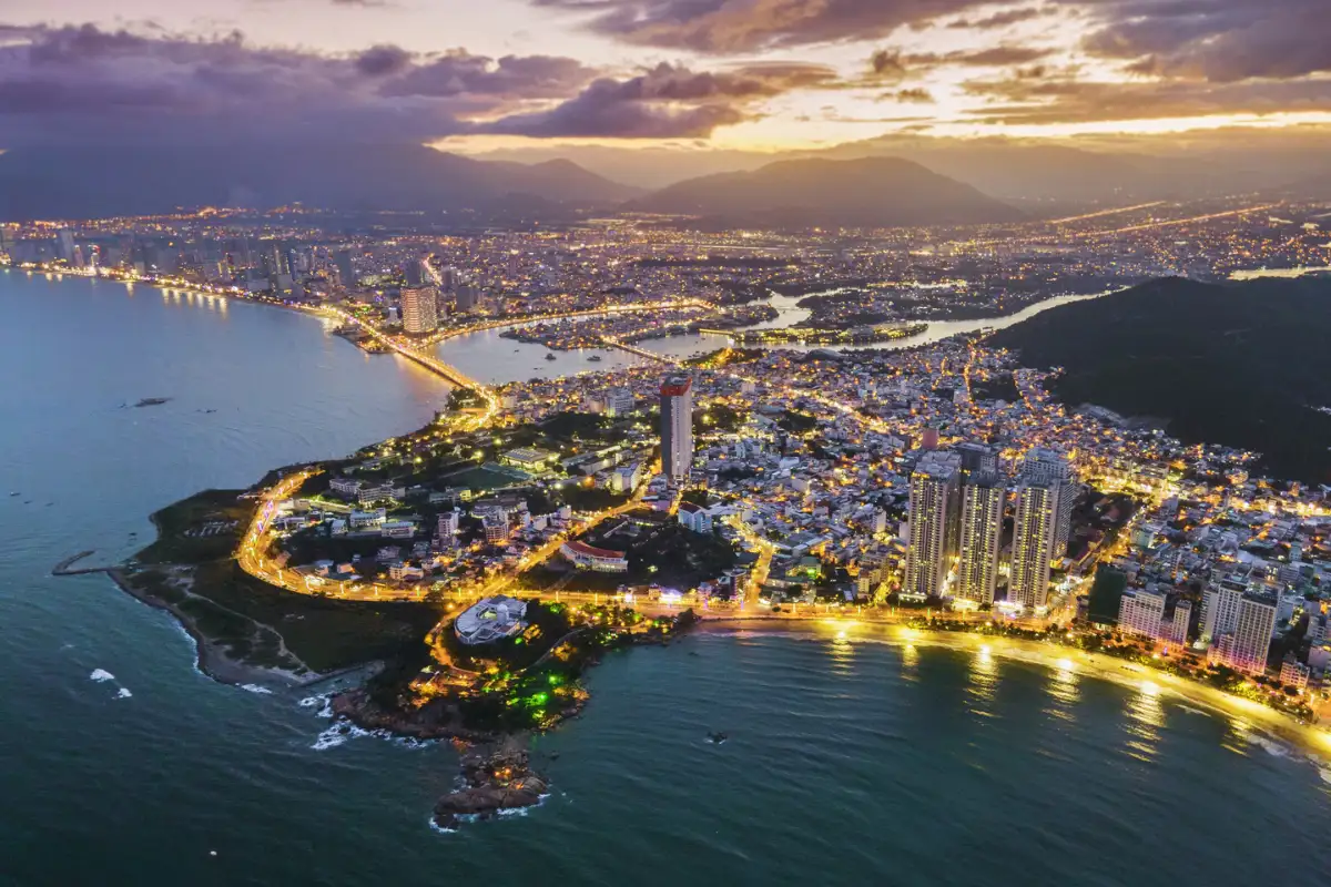 Nha Trang or Hoi An - Which one is cheaper? (Source: San Hô Tour Nha Trang)