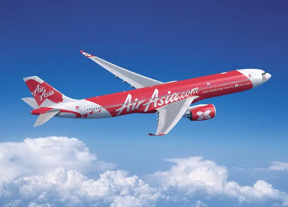 Flying from Melbourne via Singapore or Kuala Lumpur