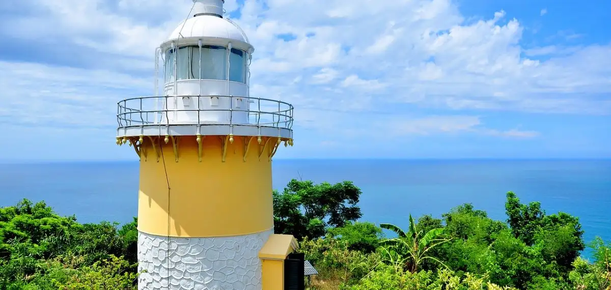 Tien Sa lighthouse