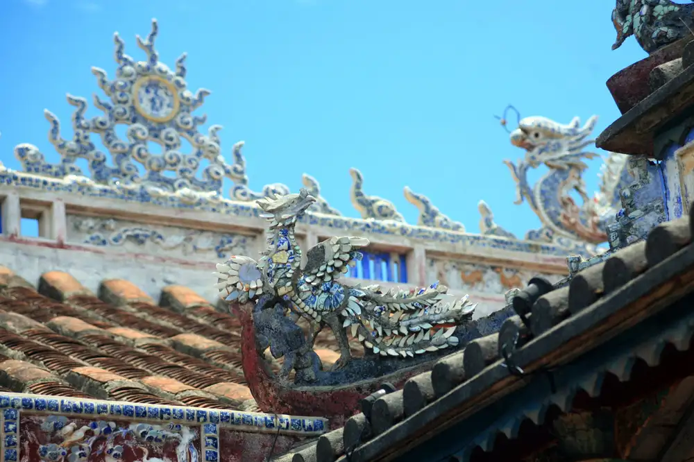 Cam Pho Communal House is one of the city’s oldest spiritual structures (source: Redsvn)