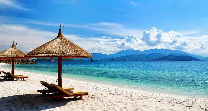 My Khe Beach - one of the most beautiful beach in the world (source: Hoi An travel)