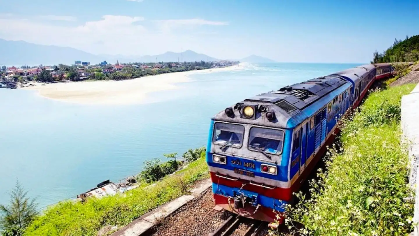 Tips to make your Ninh Binh to Hoi An train trip smoother (source: Nomad)