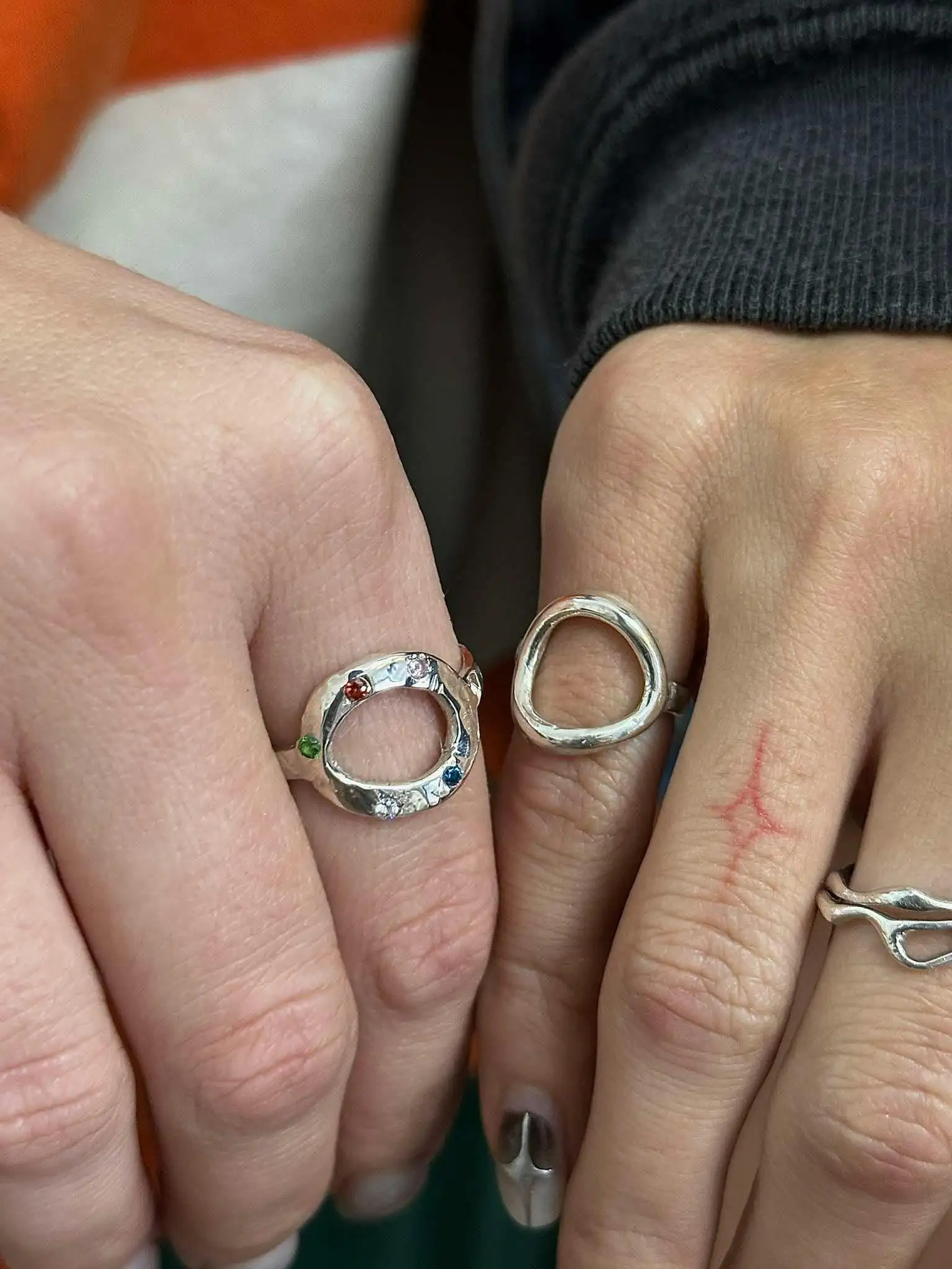 Crafting a silver ring: From raw metal to timeless shine