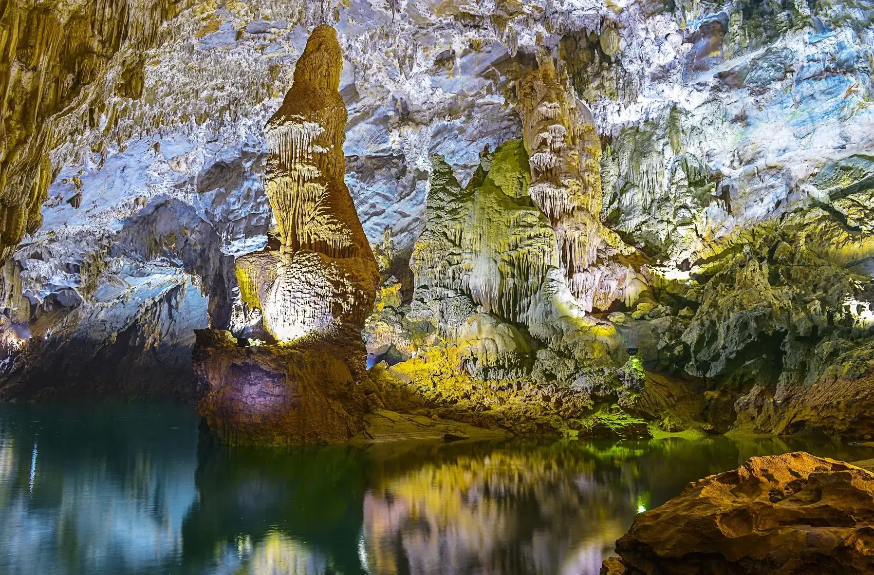 Essential tips for visiting Phong Nha cave