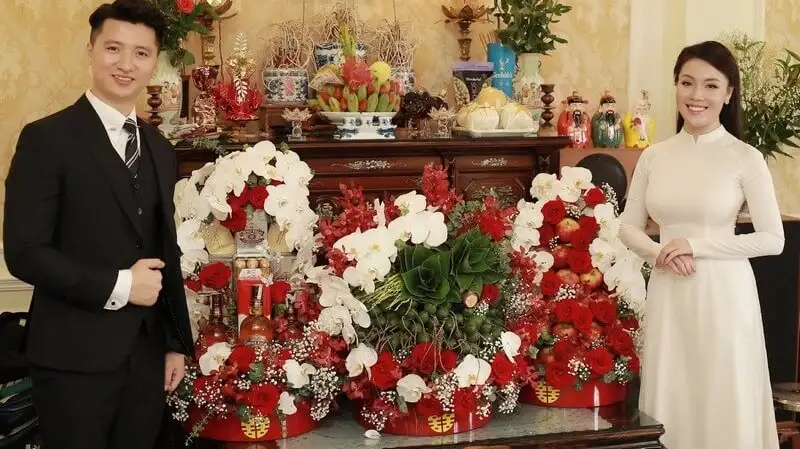 Le An Hoi marks the official engagement between a couple (source: Riverside palace)
