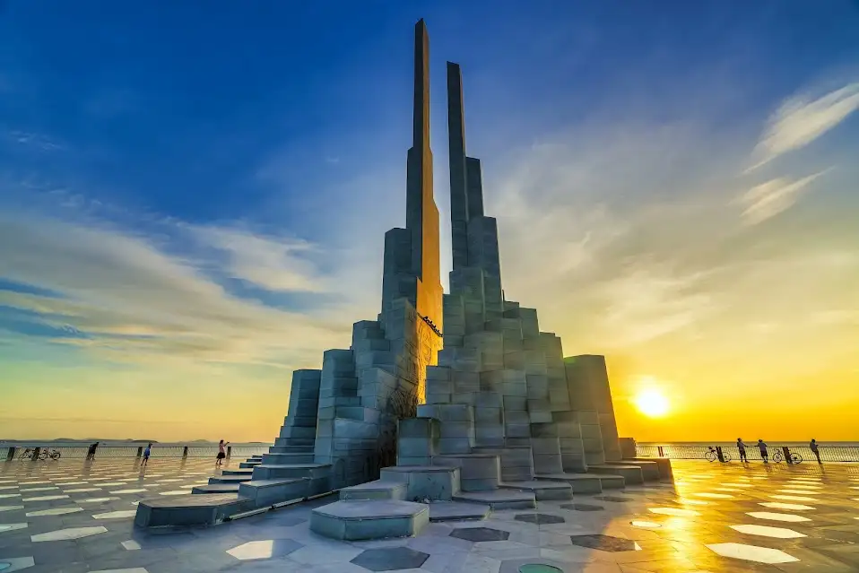 Nghinh Phong tower (source: Vietjet Air)