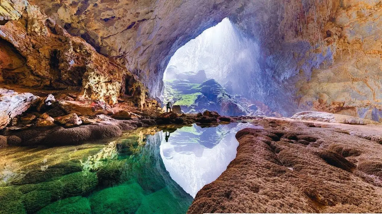 Phong Nha cave has the highest and wildest entrance (source: Crystal bay)