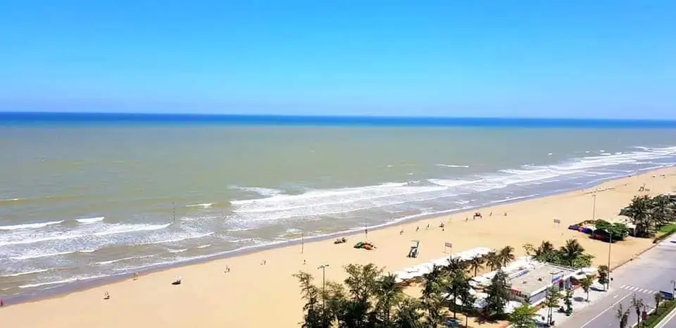 Sam Son beach (source: Vu Manh Tung)
