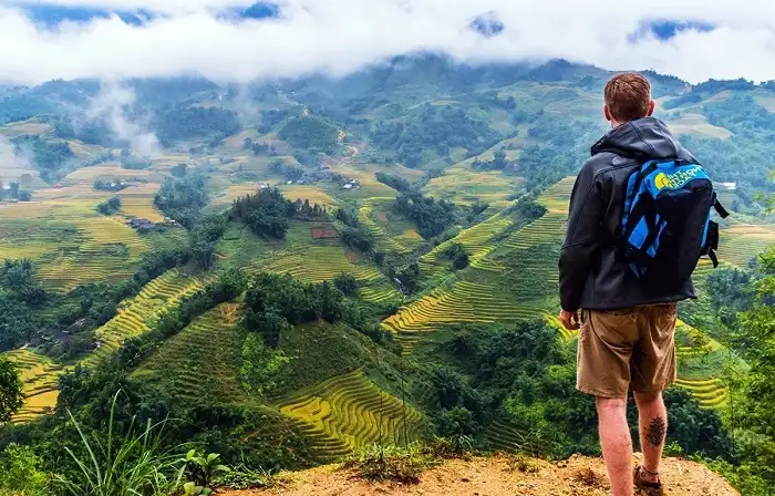 The dry season in Central Vietnam lasts from January to August, offering warm temperatures, minimal rainfall, and plenty of sunshine (source: Vinwonders)