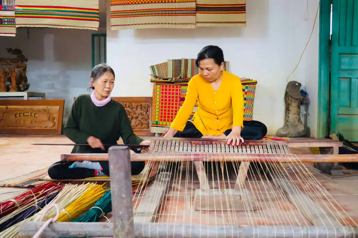 The Mat weaving village is a highlight of Cam Kim Island