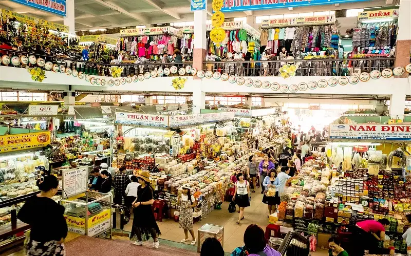 Exploring the main sections of Con Market Danang (source: Danang Fantasticity)