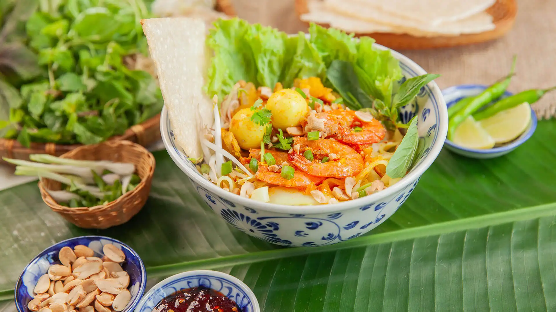 Mi Quang (source: Danang Fantasticity)