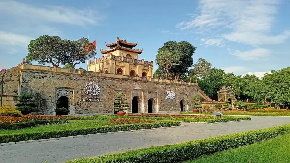 Hue City Tour - Discover the Timeless Charm of Vietnam’s Imperial Capital