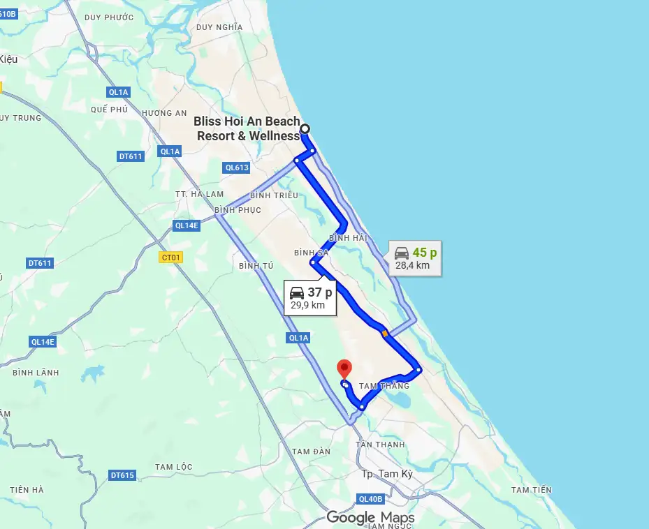 Distance from Bliss Hoi An Beach Resort & Wellness to Thach Tan Village