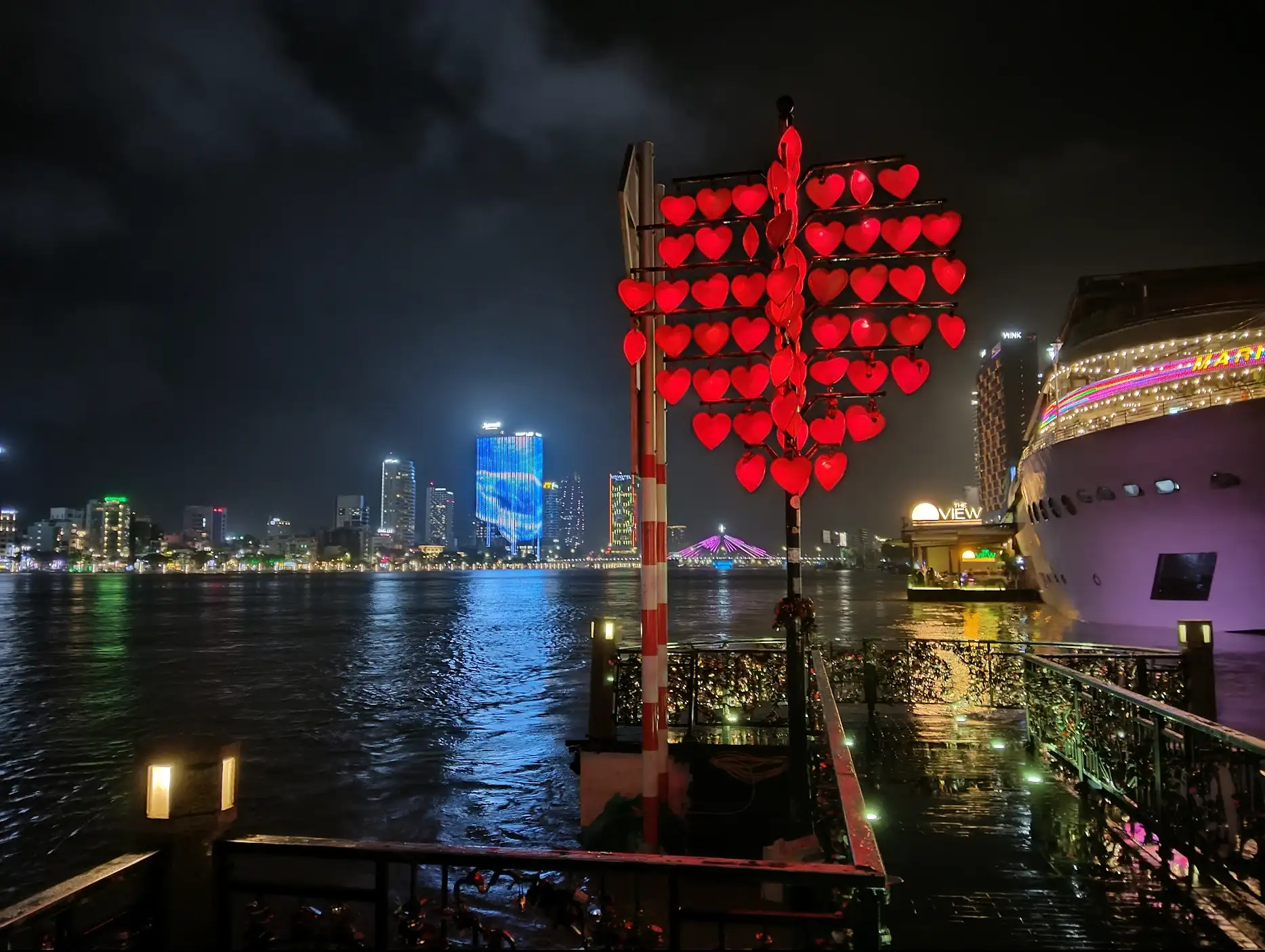 Discover Love Bridge in Da Nang – Romantic Landmark & Top Experiences