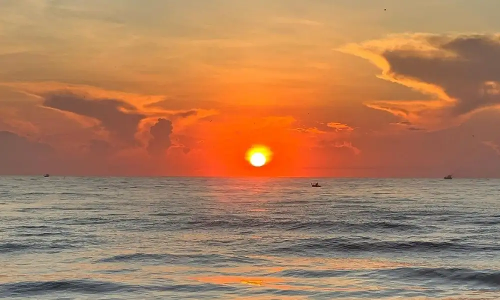 Binh Minh Beach