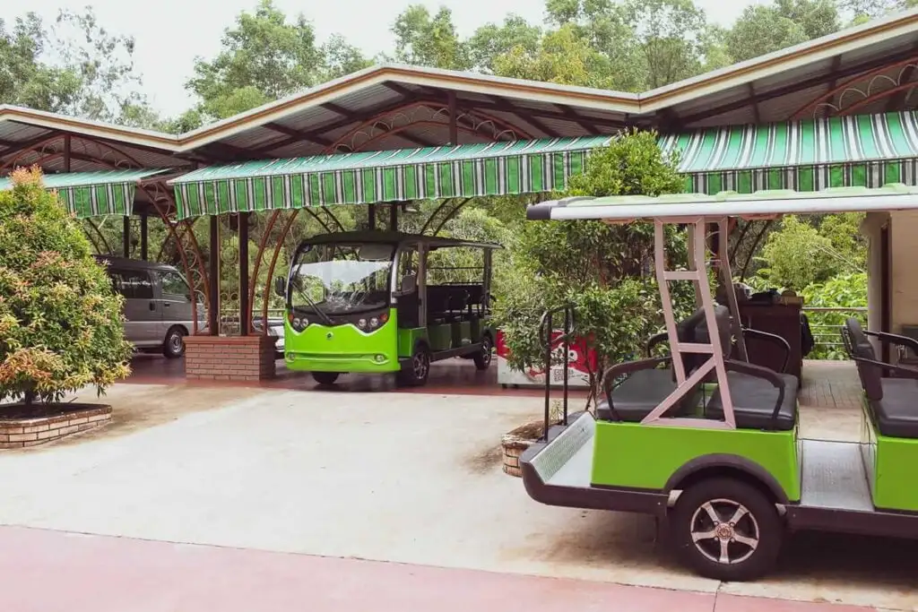 Electric shuttle transfer