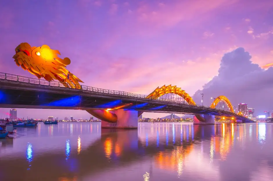 The Dragon Bridge: Your ultimate guide to the Da Nang Dragon Bridge fire show
