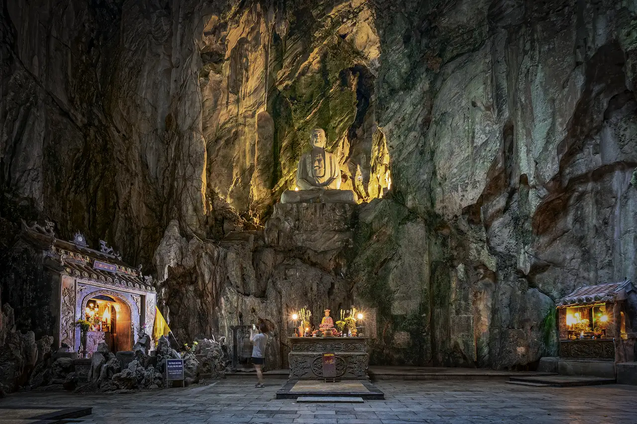 huyen khong cave