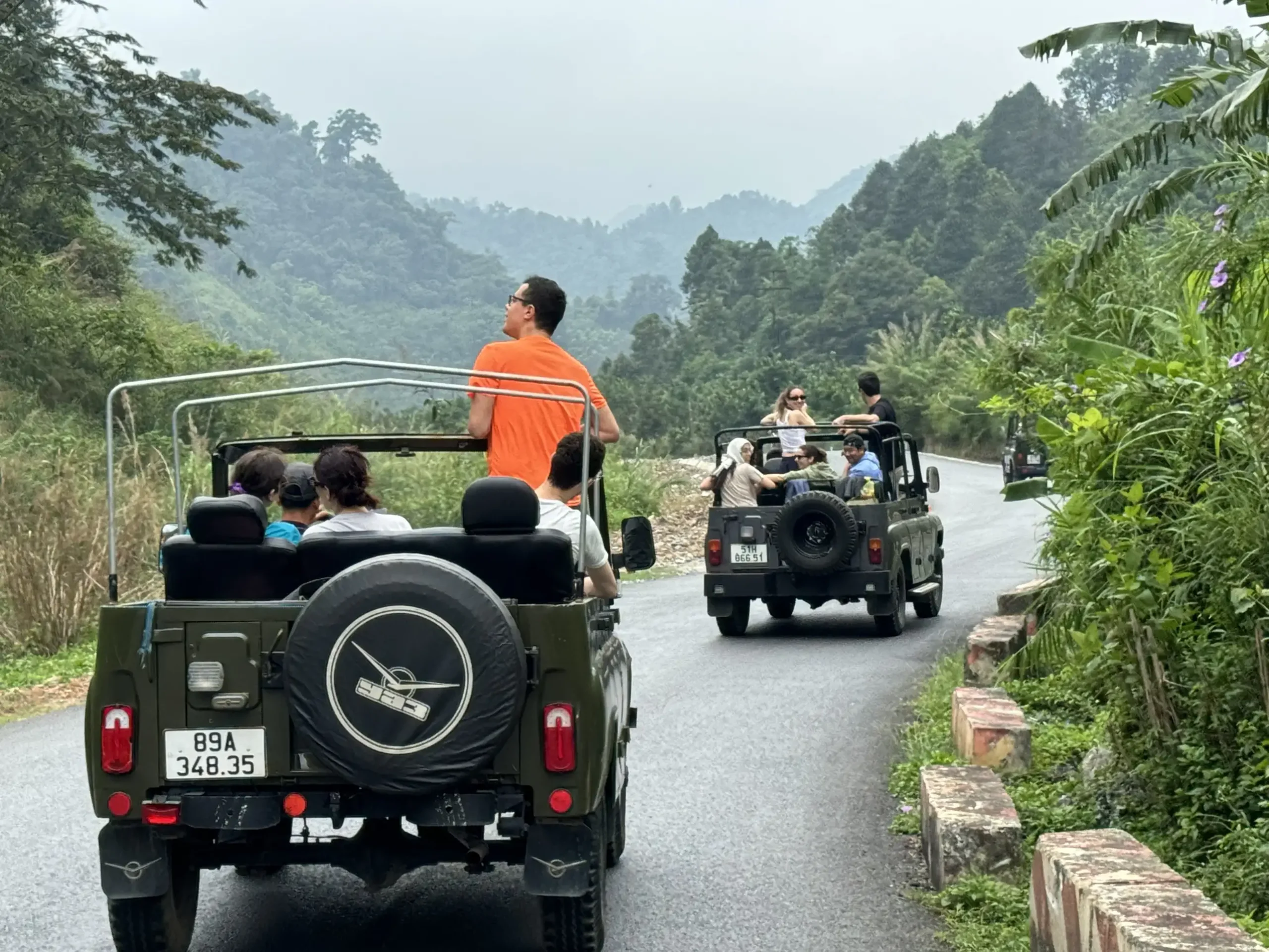 Jeep tour Hoi An to Hue: The most scenic way to travel via Hai Van Pass