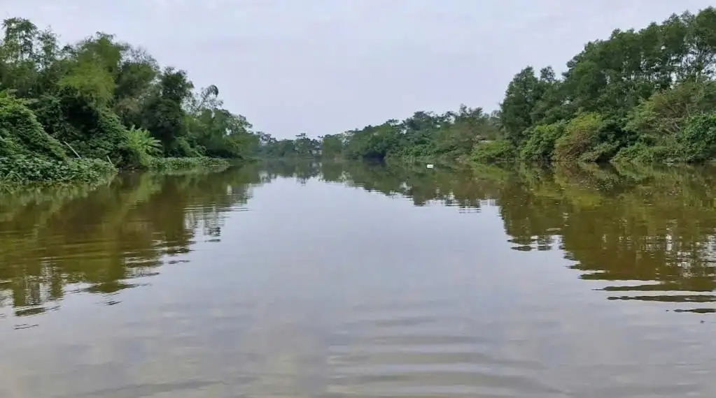 Vinh Dien River