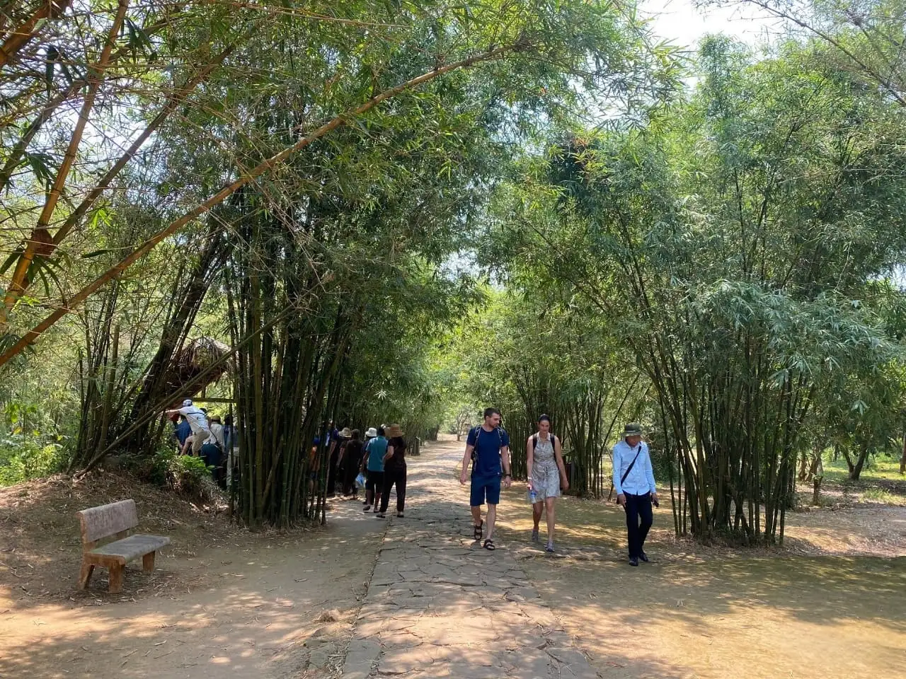 Where are the Vinh Moc tunnels located? 