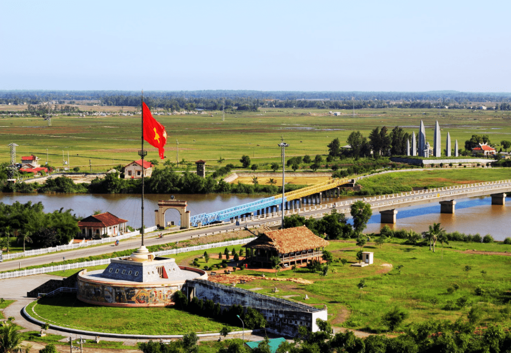 Cầu Hiền Lương & sông Bến Hải