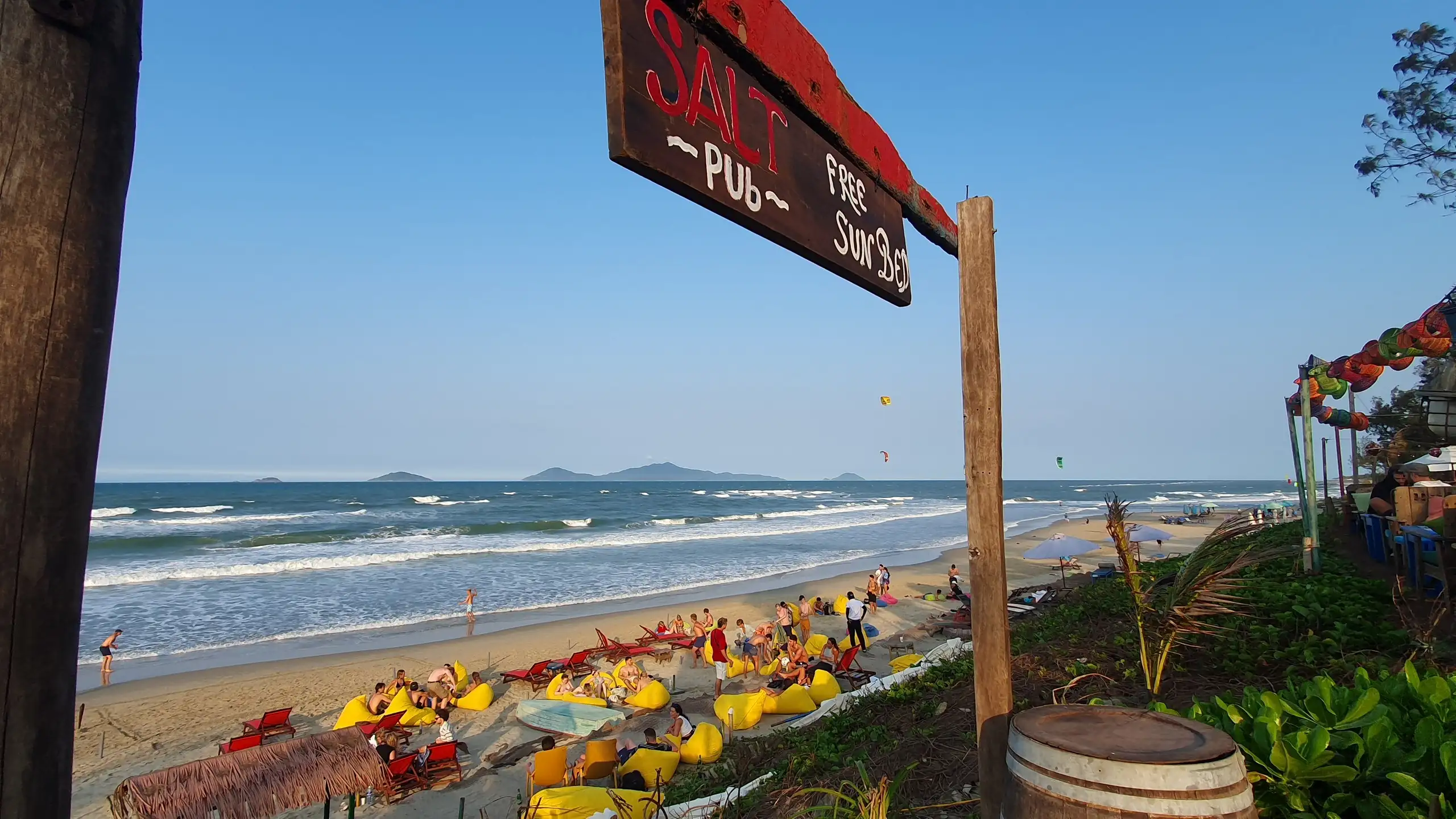 Salt Pub (Source: SaltHoian.vn)