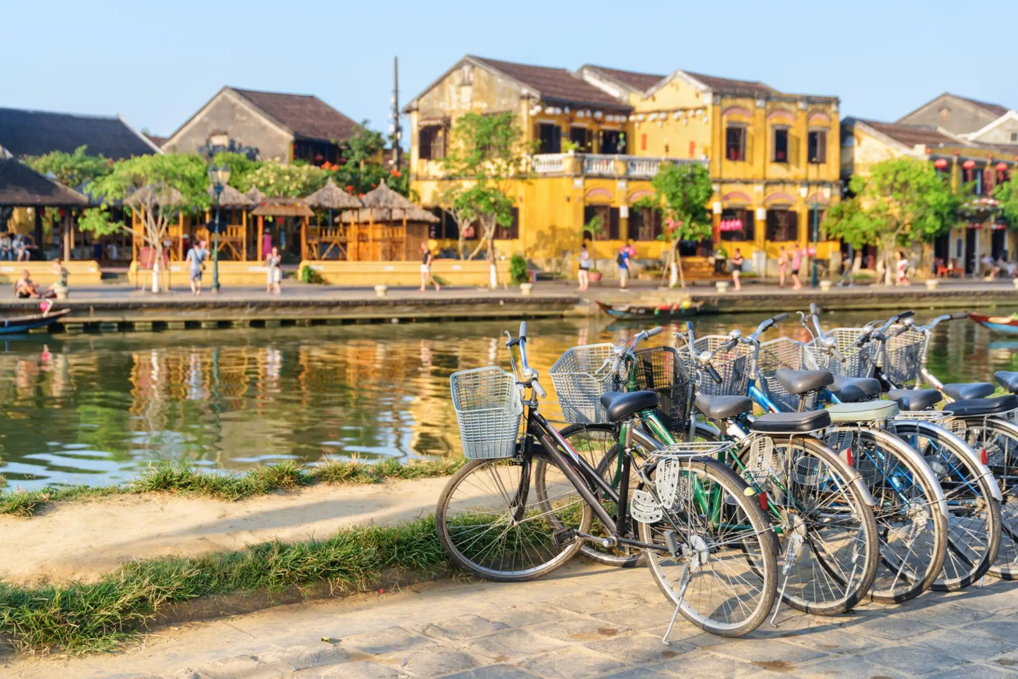 is hoi an expensive