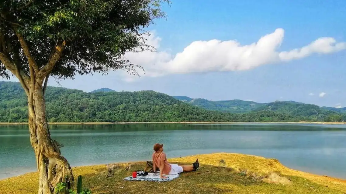 A Phu Ninh Lake day trip connects South Hoi An’s beach setting with Quang Nam’s inland lake scenery (Source: Bao Da Nang)