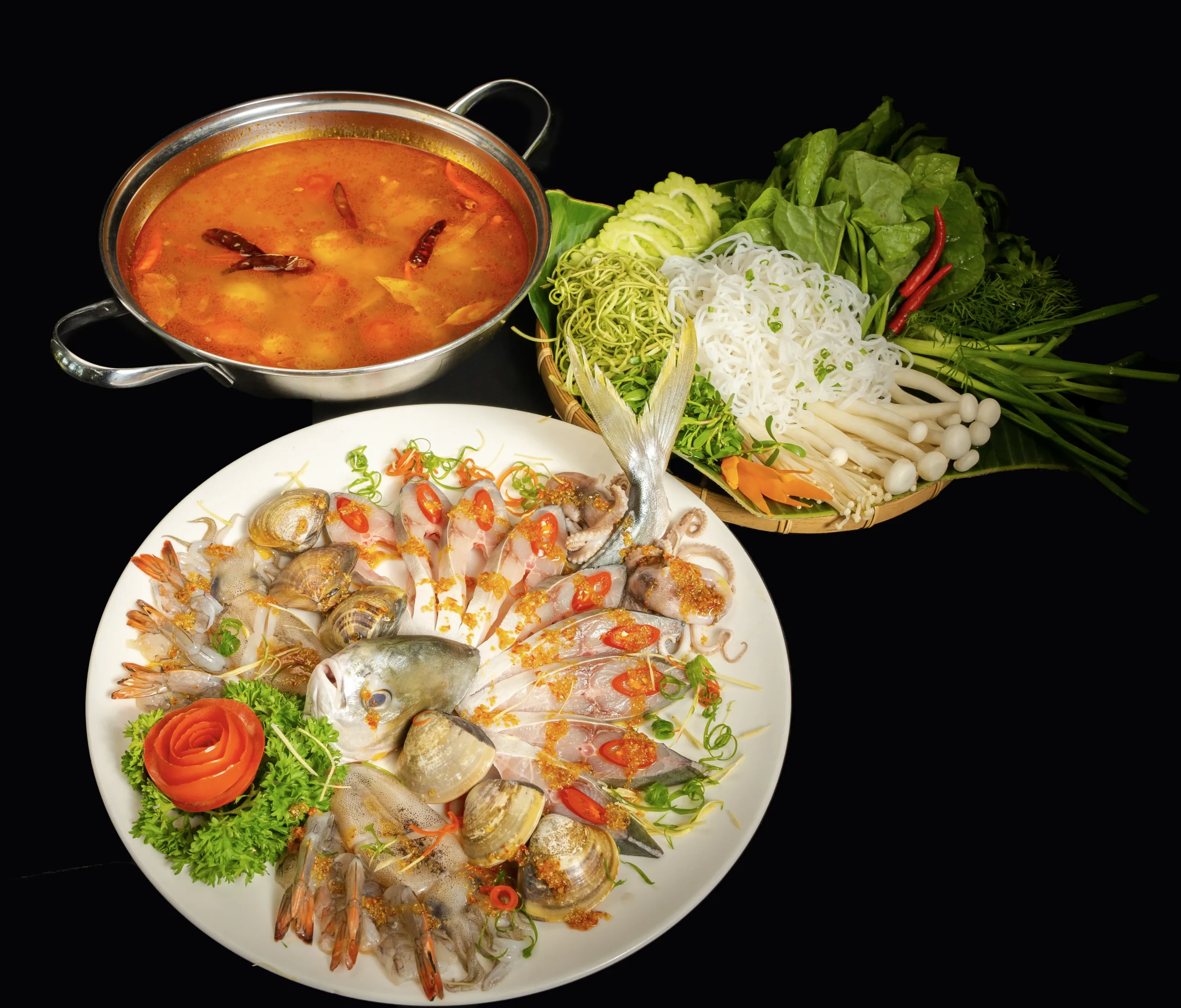One well-planned food evening in Hoi An is better than turning every meal into a transfer from the resort