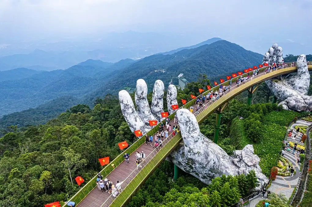 Cau Vang Bridge in Da Nang Province (Source: Bao Thanh Nien)