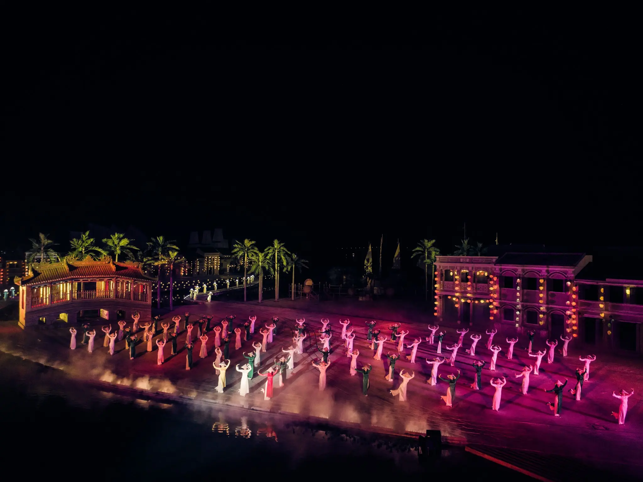 The view that showing the scale of the audience area (Source: Collected)